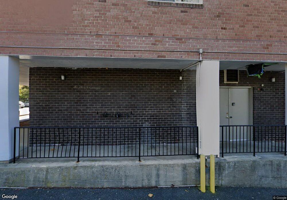 4343 Cherry Hill Rd unit 306, Arlington, VA 22207 - photo 1