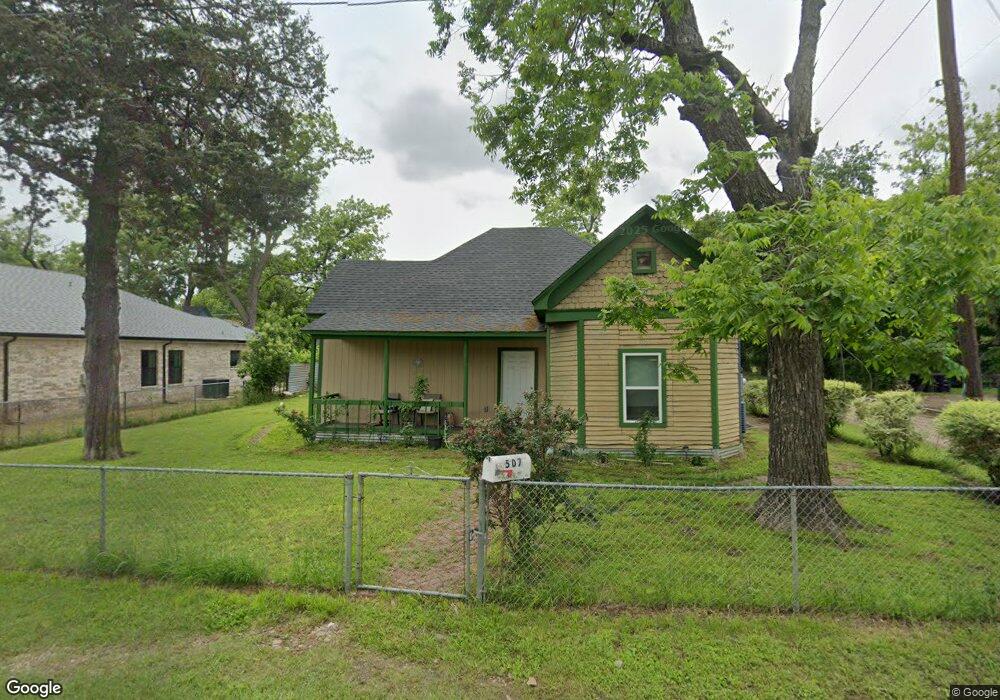507 N Wilhite St, Cleburne, TX 76031 - photo 1