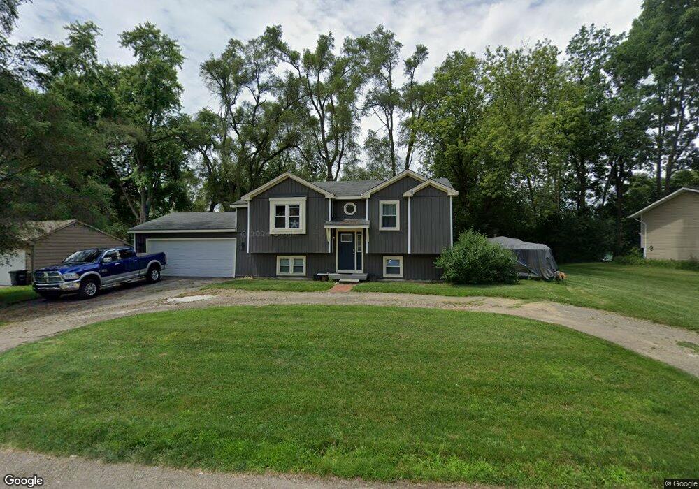 2350 Island View Dr, West Bloomfield, MI 48324 - photo 1