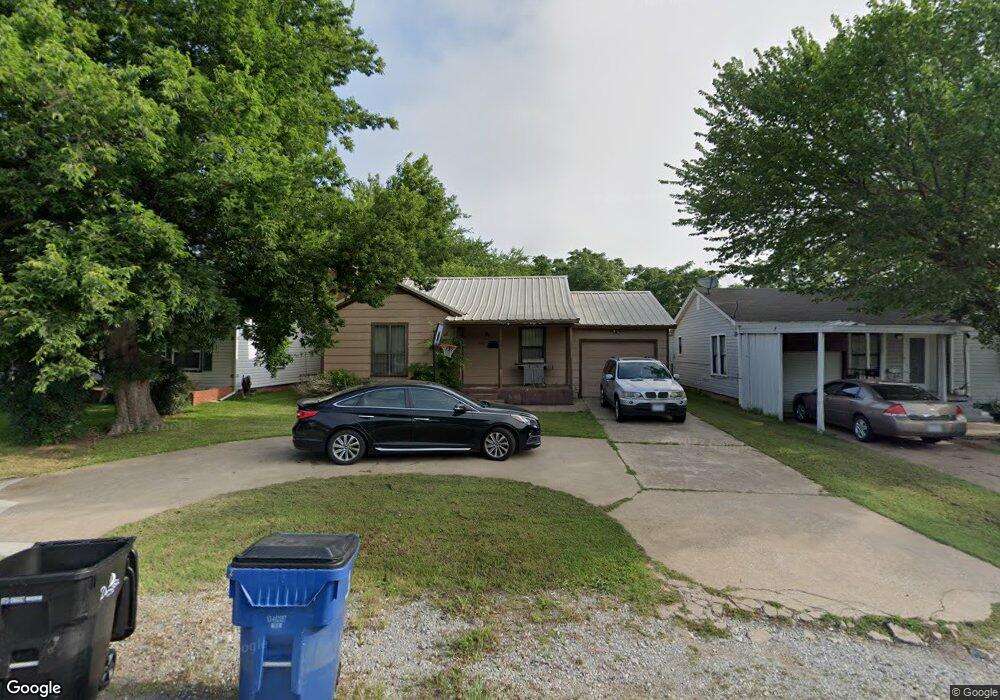 1615 W Walker St, Denison, TX 75020 - photo 1