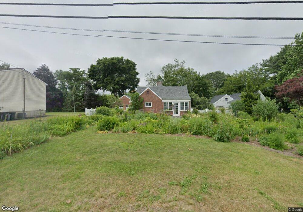 82 Maple St, East Haven, CT 06512 - photo 1