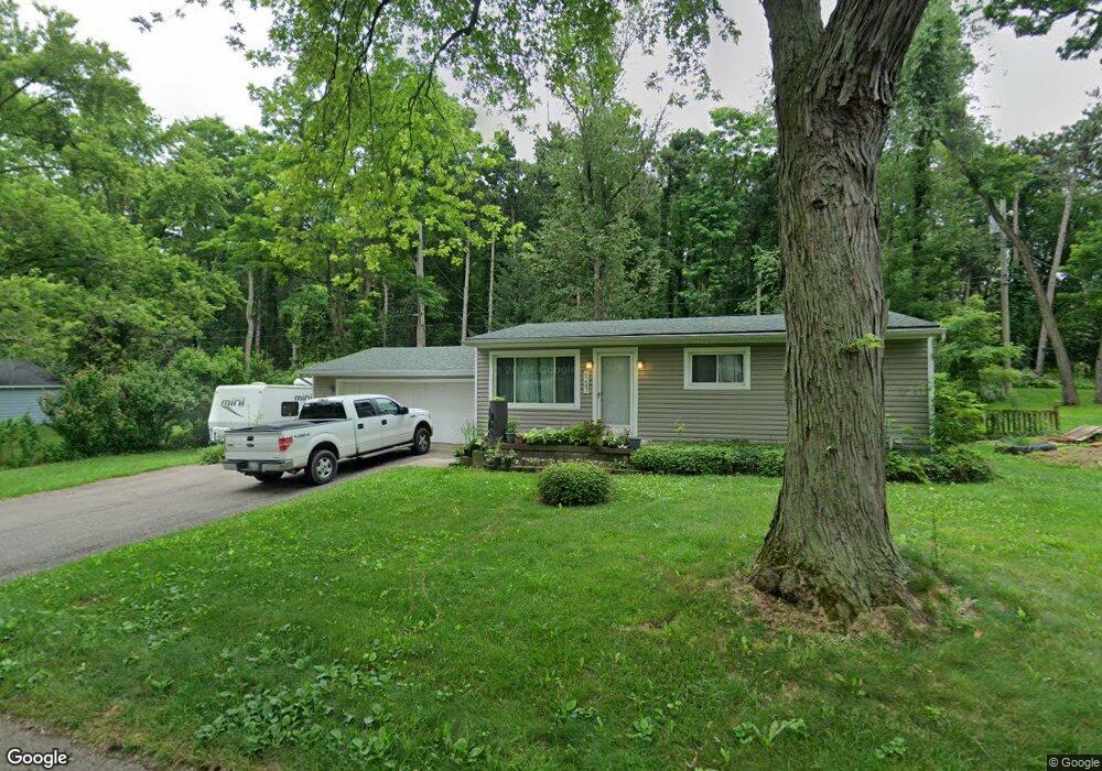 4247 Echo Dr, West Bloomfield, MI 48323 - photo 1