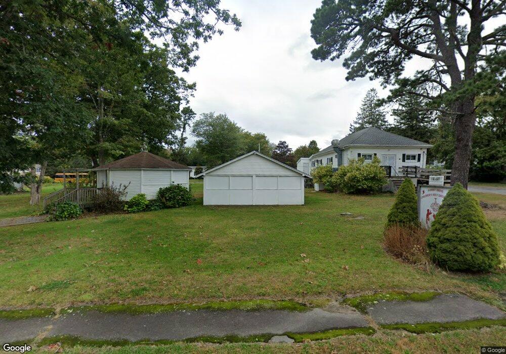 43 Gifford Ave, Dartmouth, MA 02747 - photo 1