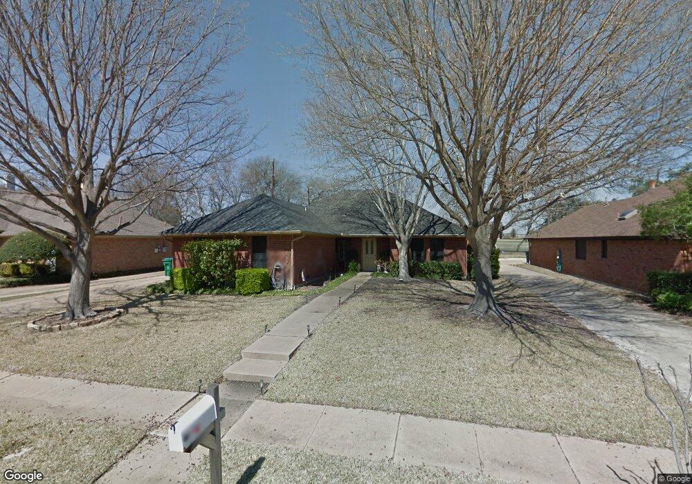 313 Rolling Oak Dr, Murphy, TX 75094 - photo 1