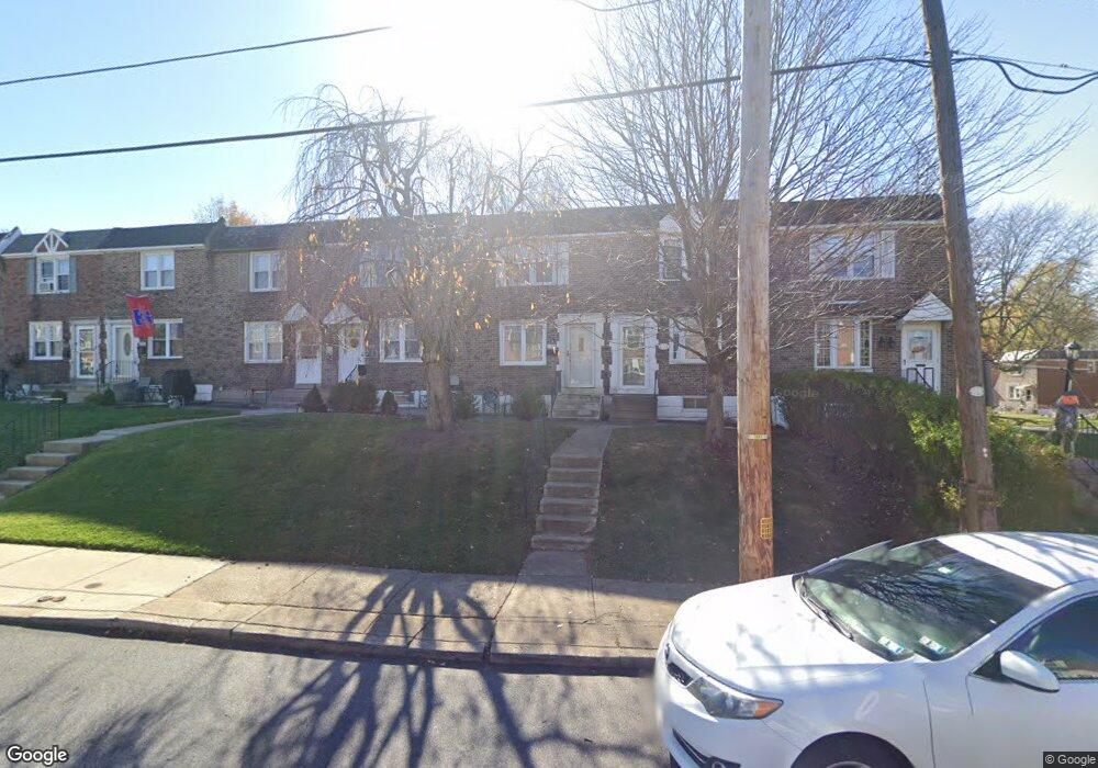 1154 Oakwood Dr, Glenolden, PA 19036 - photo 1