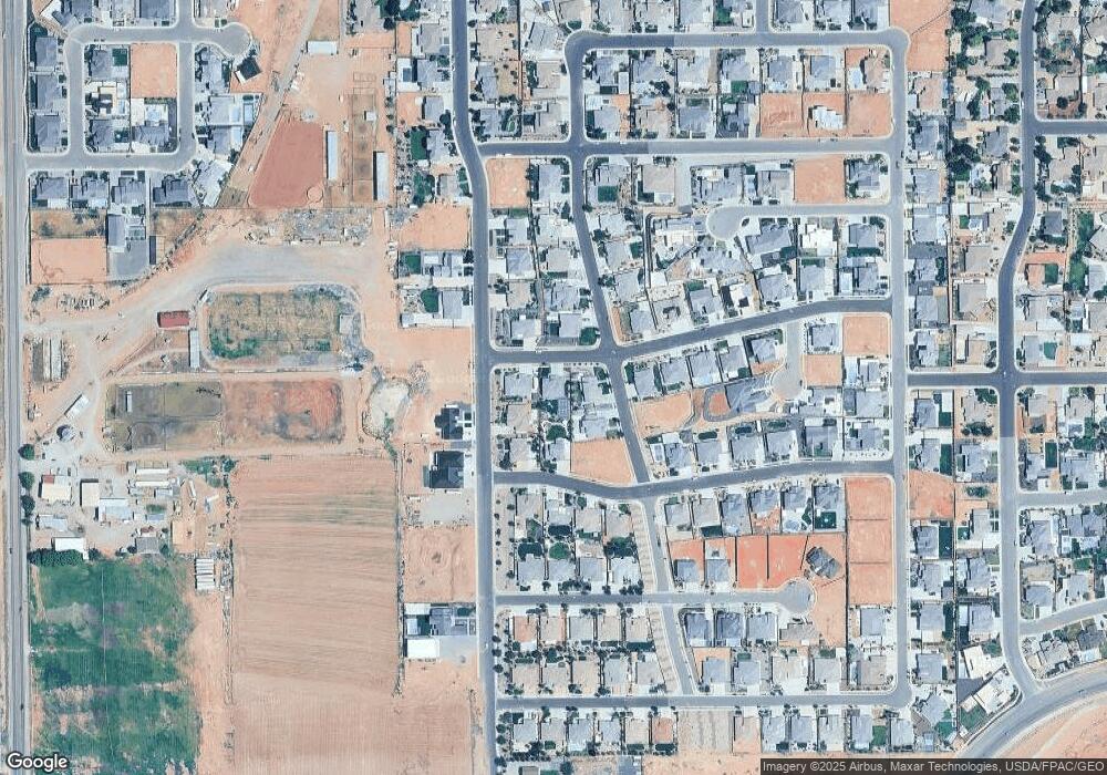 896 Fremont St, Washington, UT 84780 - photo 1