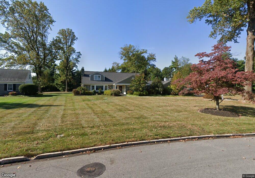 739 Mustin Ln, Villanova, PA 19085 - photo 1