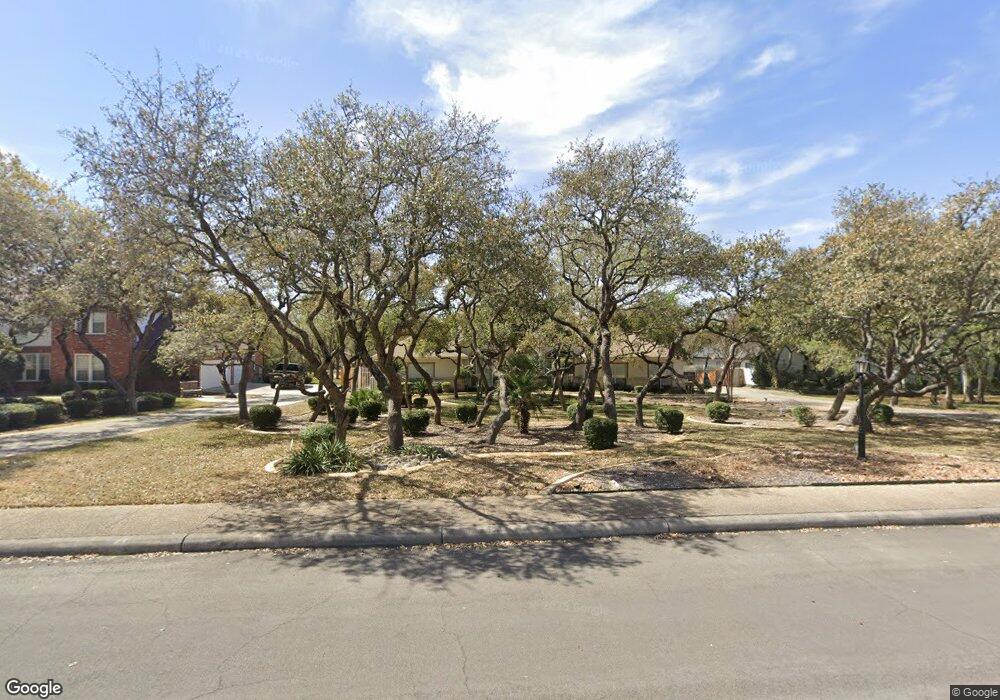10930 Hunters Way, Helotes, TX 78023 - photo 1