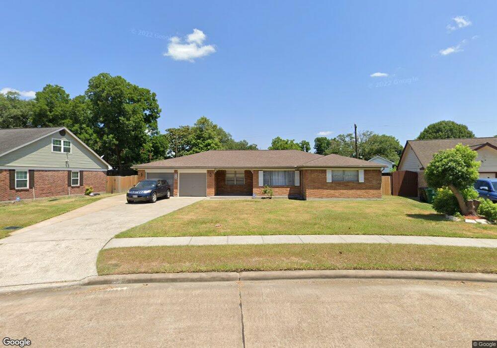818 Rocky Mount Dr, Houston, TX 77088 - photo 1
