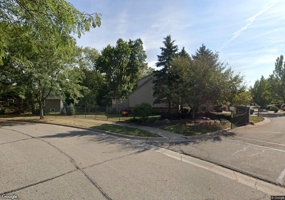 2850 Kool Air Way unit 61, Columbus, OH 43231 - photo 1