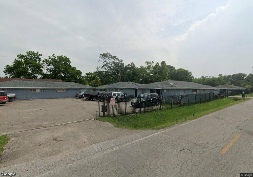 4901 Denmark St unit 20, Houston, TX 77016 - photo 1