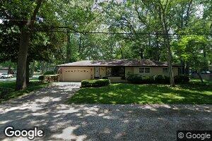 301 Black Oak Dr, Trail Creek, IN 46360