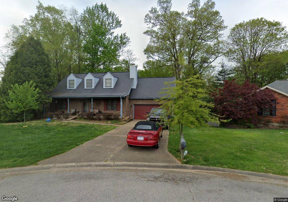 4635 Shadyview Dr, Floyds Knobs, IN 47119 - photo 1