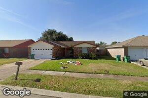 2420 Lynnbrook Dr, Harvey, LA 70058