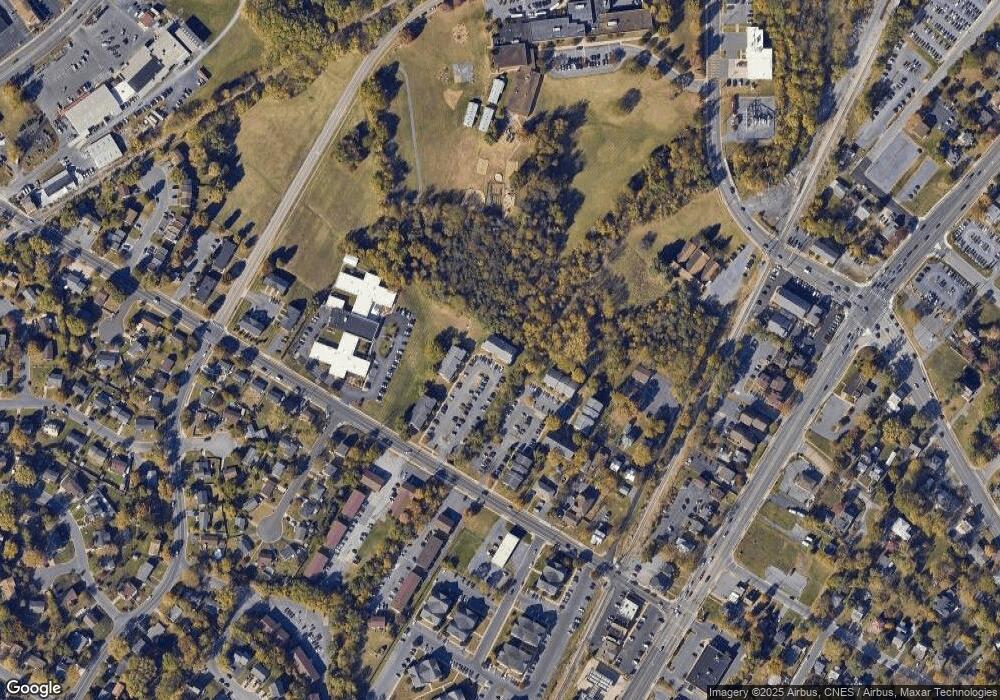 52 South Ave unit B, Harrisonburg, VA 22801 - photo 1