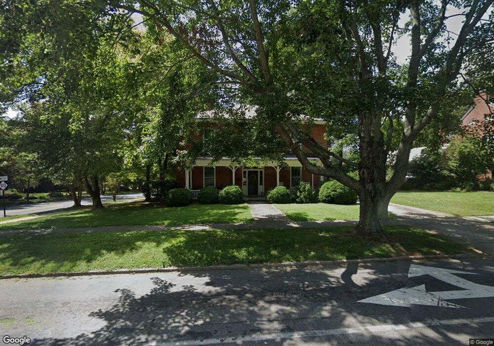 203 N Race St, Statesville, NC 28677 - photo 1