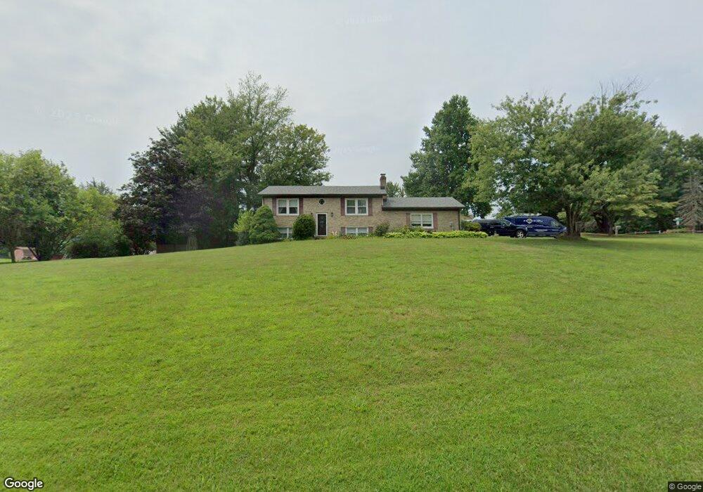 11001 Horseshoe Dr, Frederick, MD 21701 - photo 1