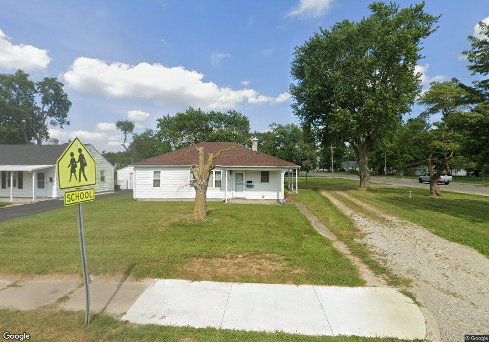 3236 S Macedonia Ave, Muncie, IN 47302 - photo 1