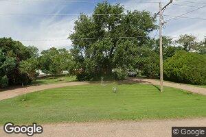 407 Park Dr, Holcomb, KS 67851
