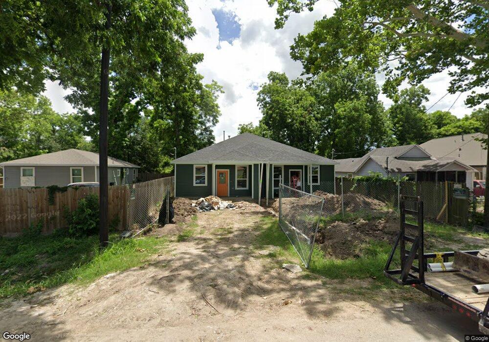 7926 Easter St unit A, Houston, TX 77088 - photo 1