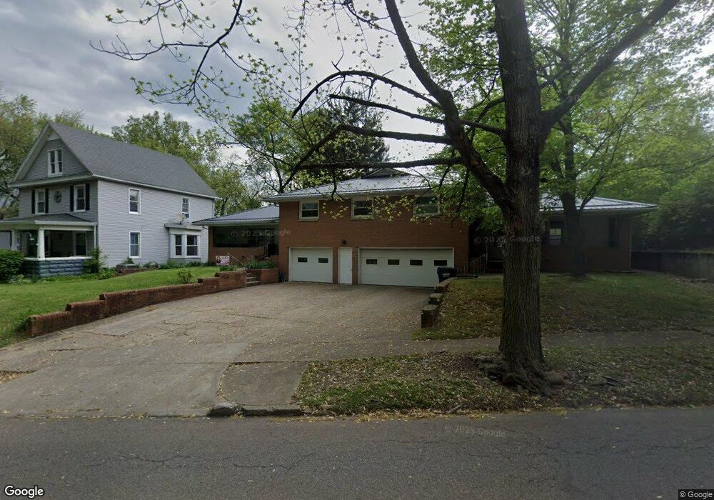 718 Cambridge Rd, Coshocton, OH 43812 - photo 1