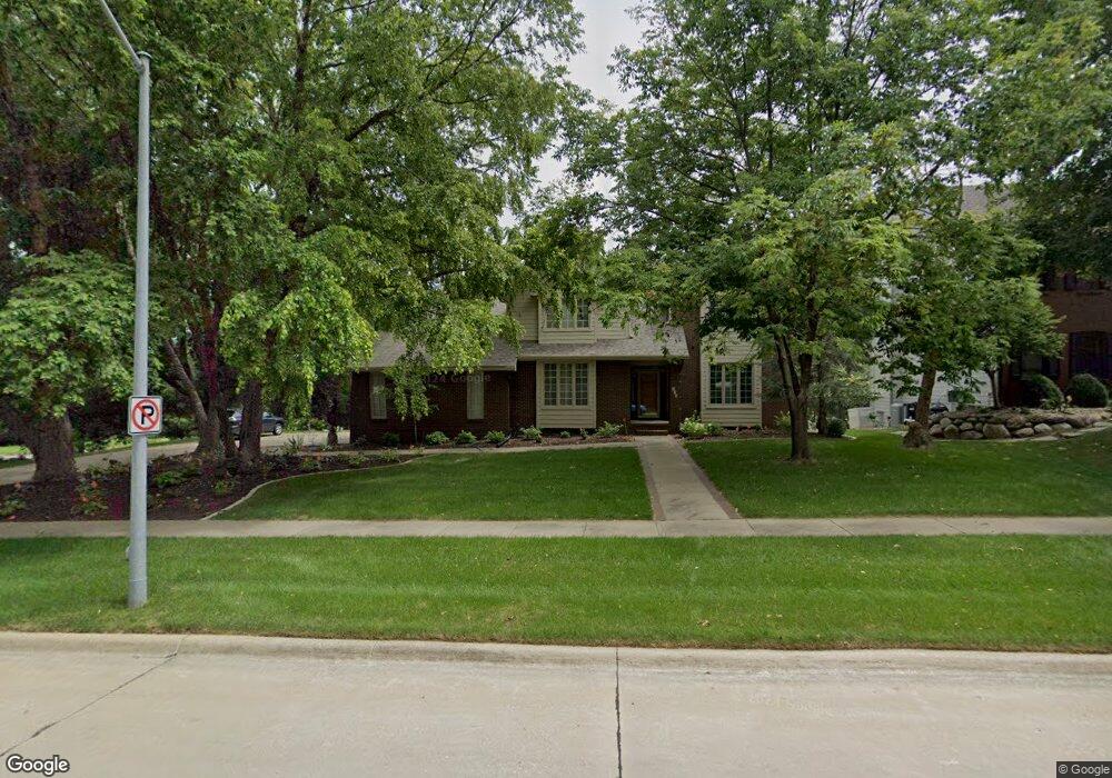 913 48th St, West Des Moines, IA 50265 - photo 1