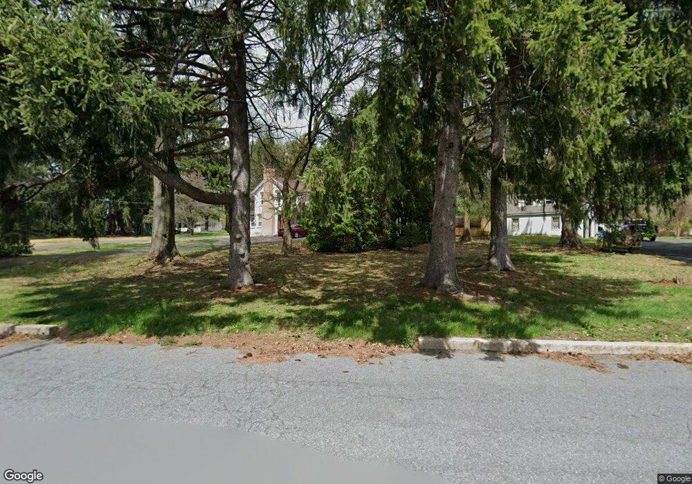 3411 Eisenbrown Rd, Reading, PA 19605 - photo 1