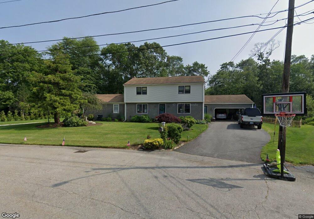 24 Jane Ln unit 1, Bristol, RI 02809 - photo 1