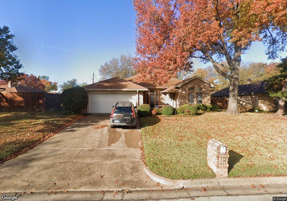 7629 Northfield Dr, North Richland Hills, TX 76182 - photo 1