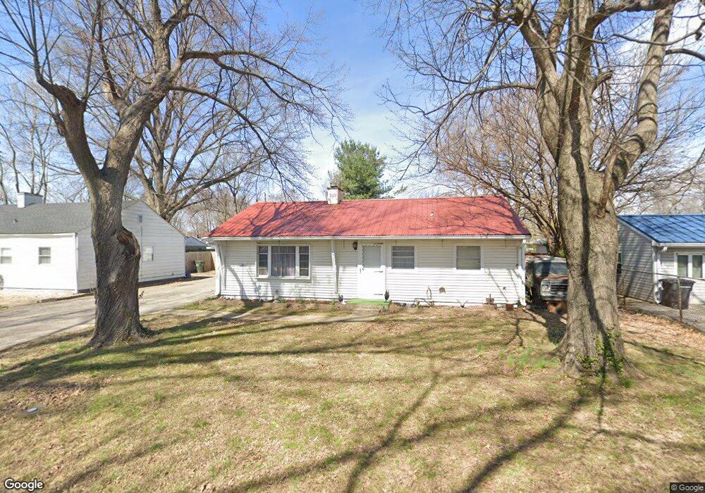 905 Poplar Dr, Jeffersonville, IN 47130 - photo 1