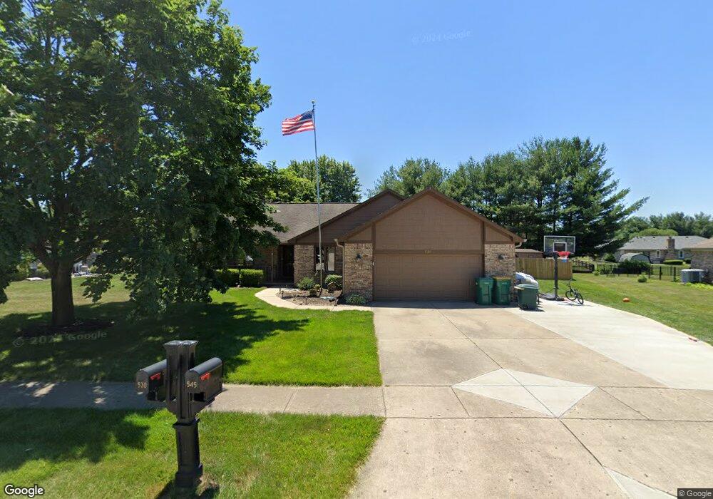 530 Crestpoint Ln, Plainfield, IN 46168 - photo 1