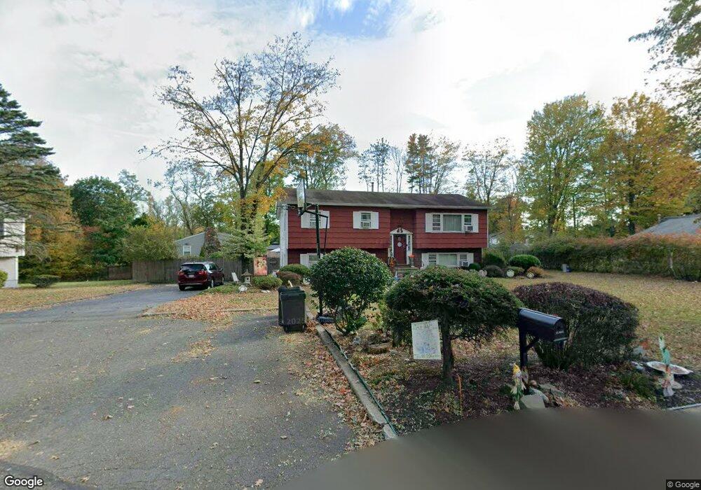 4 Chisholm Ct, Nanuet, NY 10954 - photo 1