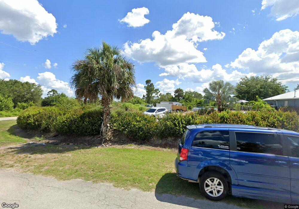 1110 Brush Ct, Lehigh Acres, FL 33913 - photo 1