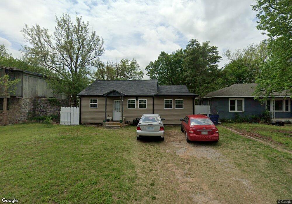 808 Cherry Ave, Duncan, OK 73533 - photo 1