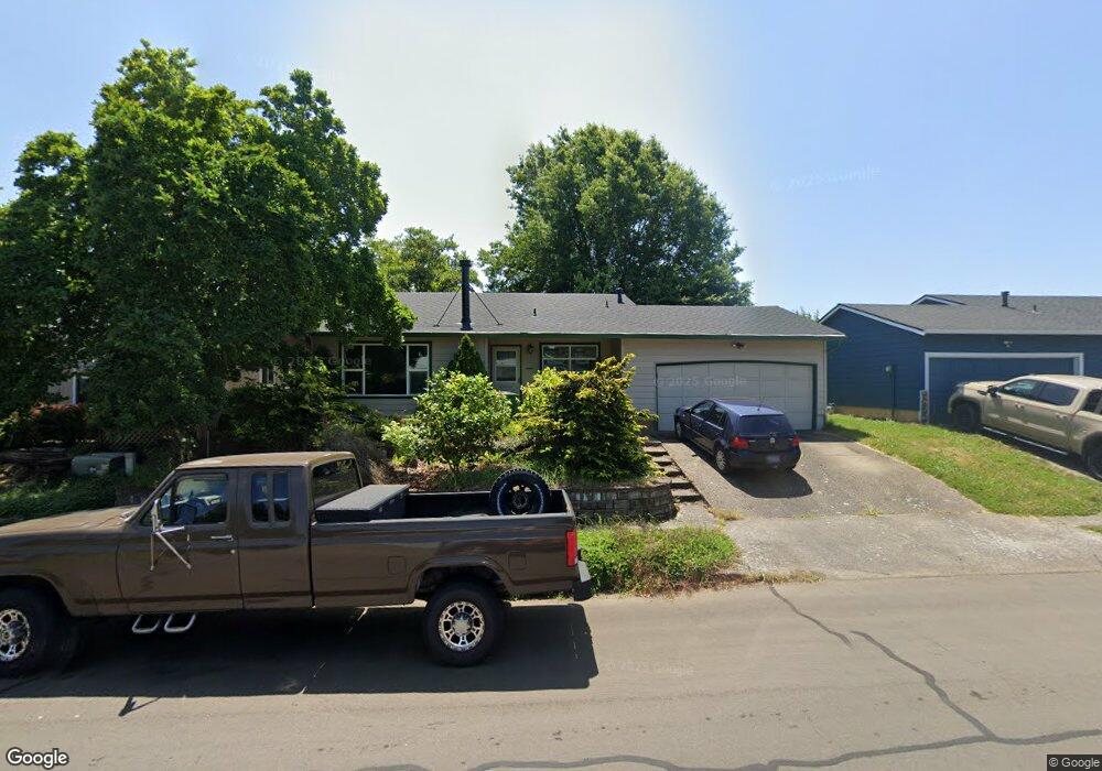 2404 SW 22nd St, Troutdale, OR 97060 - photo 1