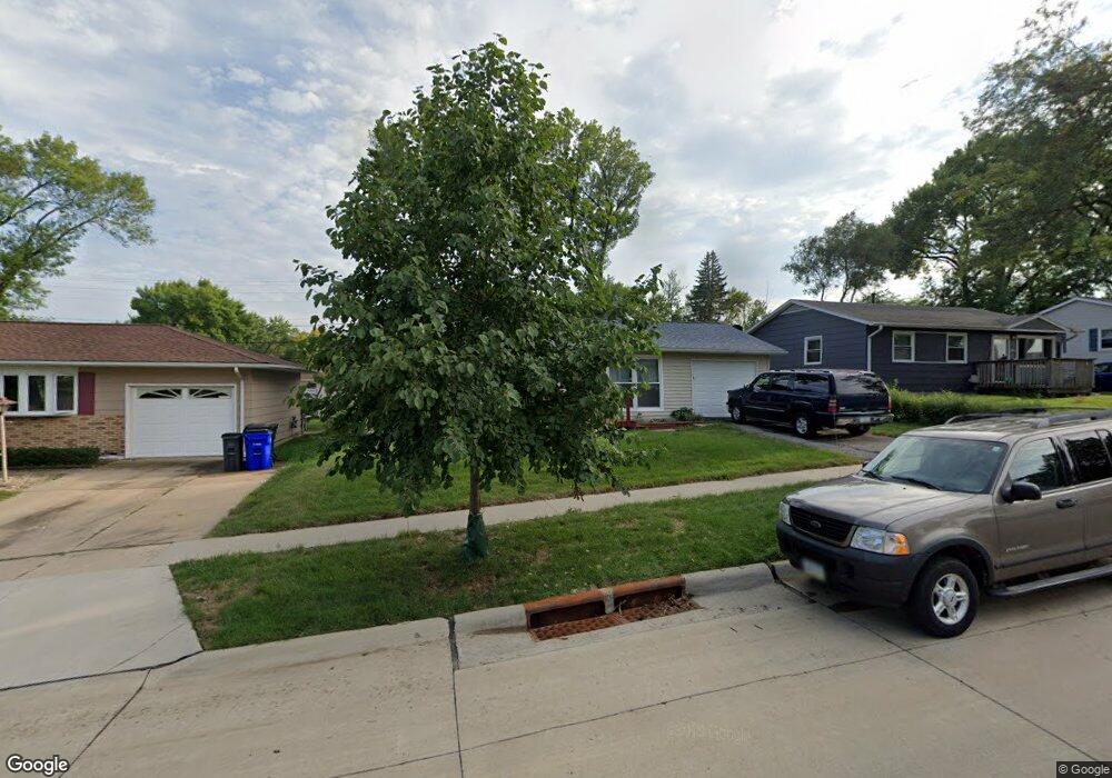 4531 Midway Dr NW, Cedar Rapids, IA 52405 - photo 1