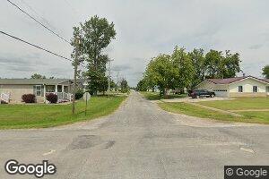 407 N Campbell St, Edina, MO 63537