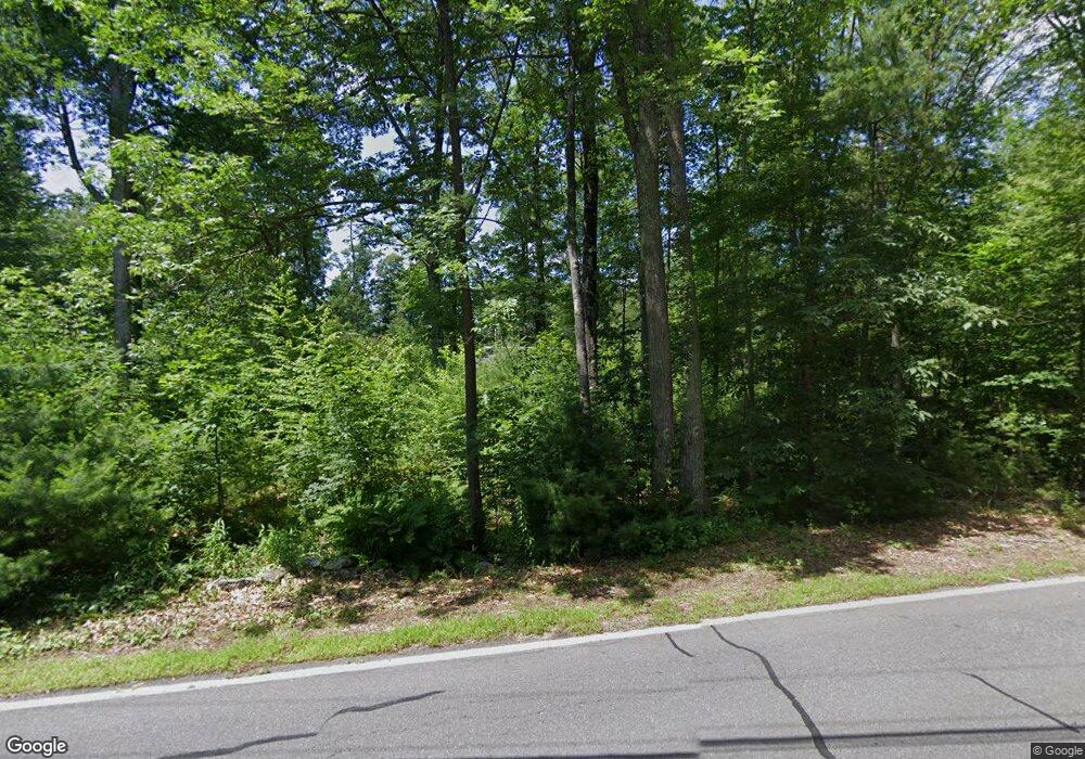 31 Maple Ave, Hampstead, NH 03841 - photo 1