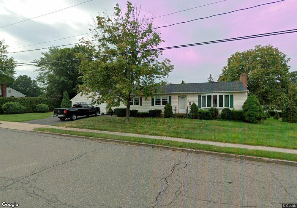 6 Cushman Dr, Manchester, CT 06042 - photo 1