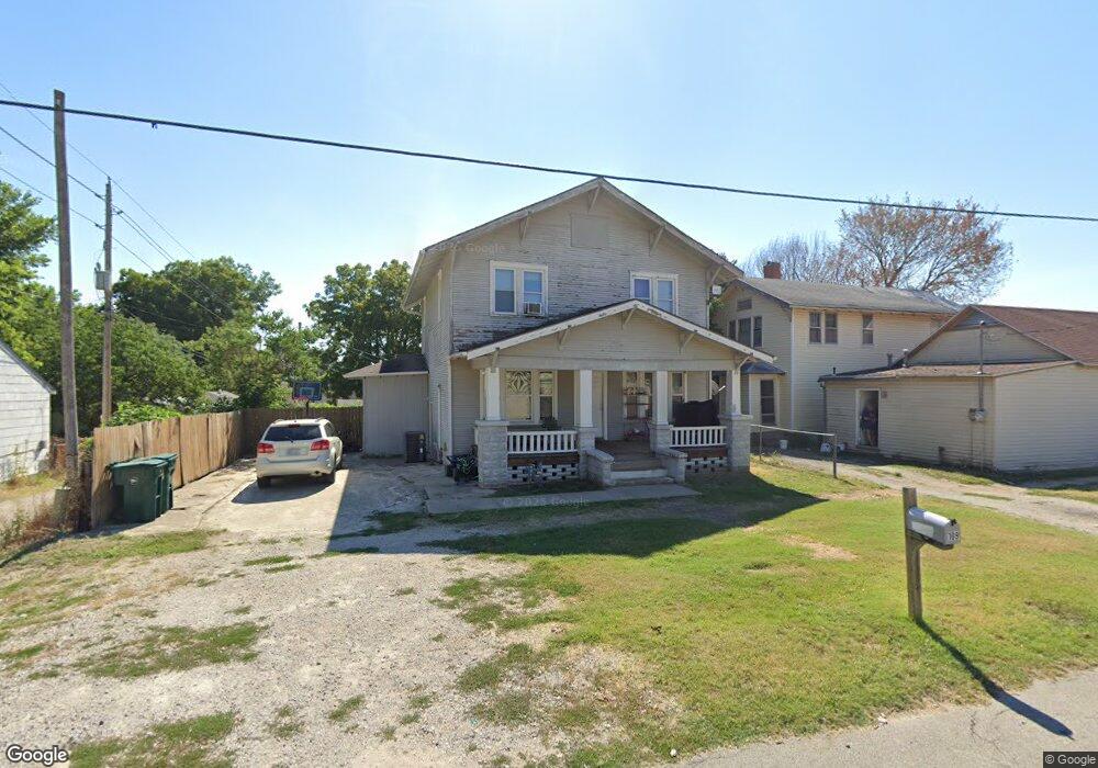 109 N 14th St, Parsons, KS 67357 - photo 1