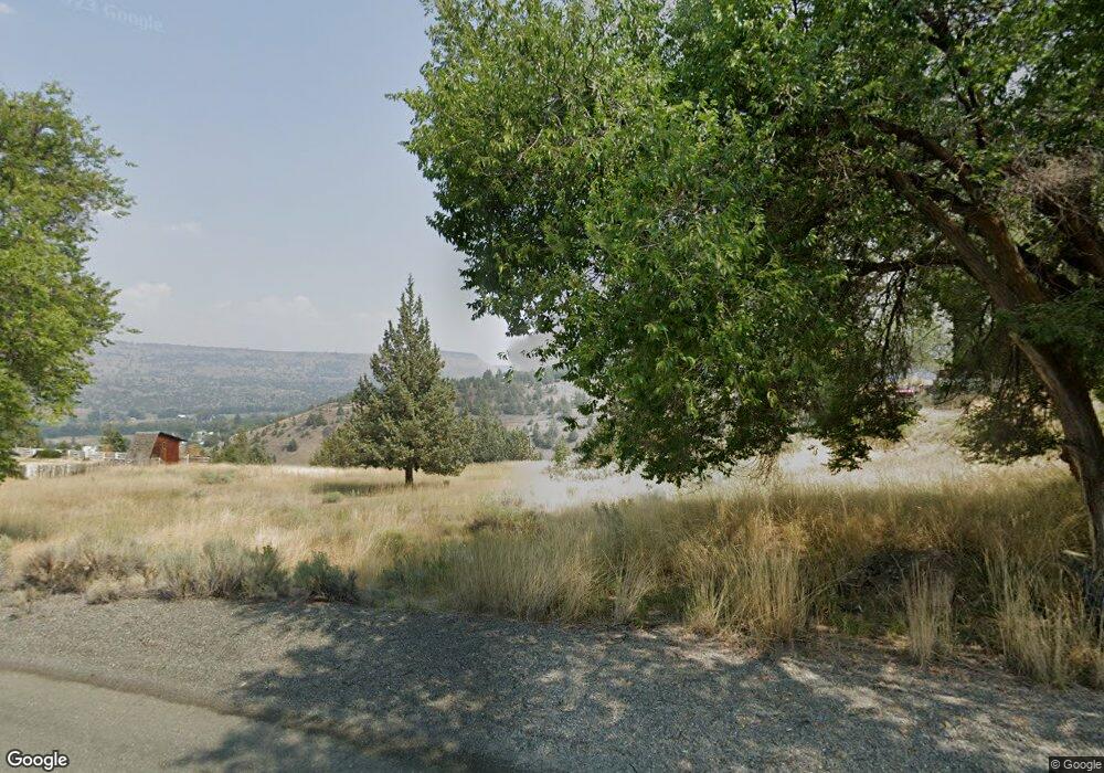 415 SW 4th Ave, John Day, OR 97845 - photo 1