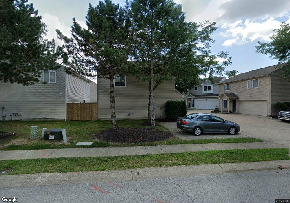 717 Cembra Dr, Greenwood, IN 46143 - photo 1