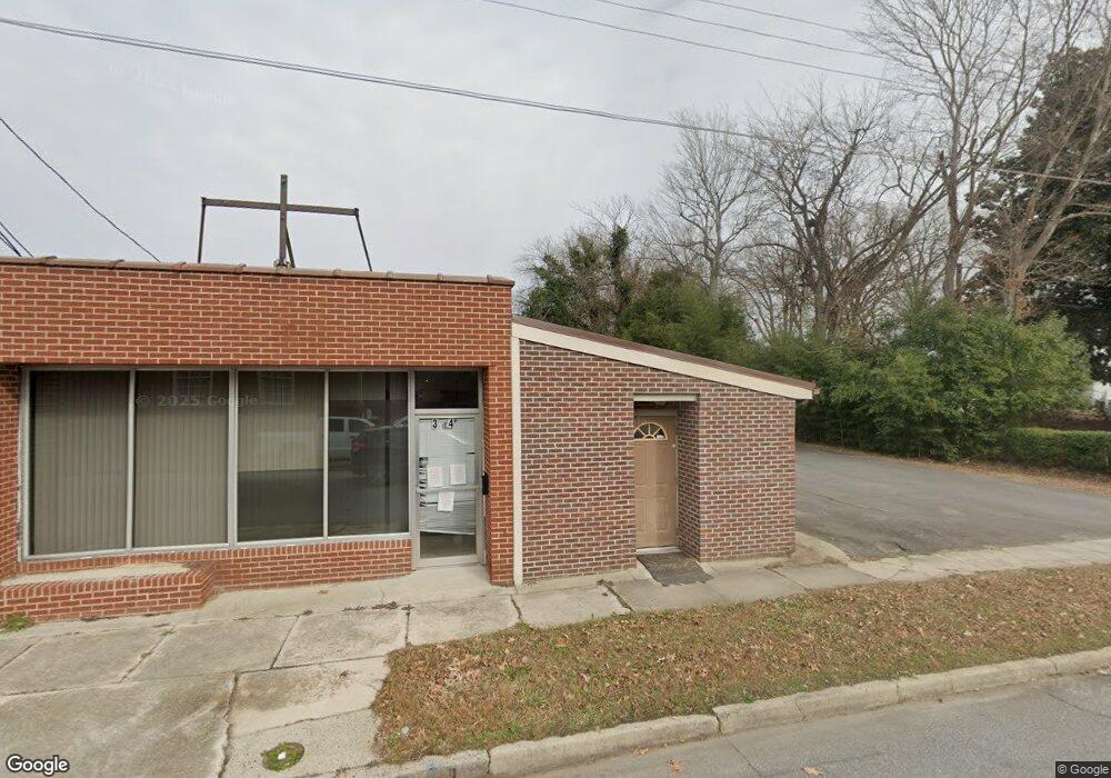 3 E 4th St, Weldon, NC 27890 - photo 1