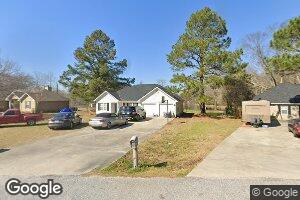 2125 Alexis Dr, Claxton, GA 30417