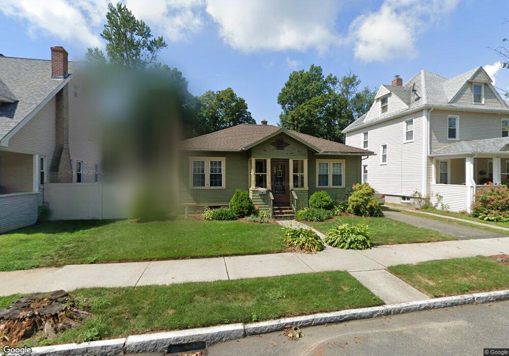 28 Thorndyke St, Springfield, MA 01118 - photo 1