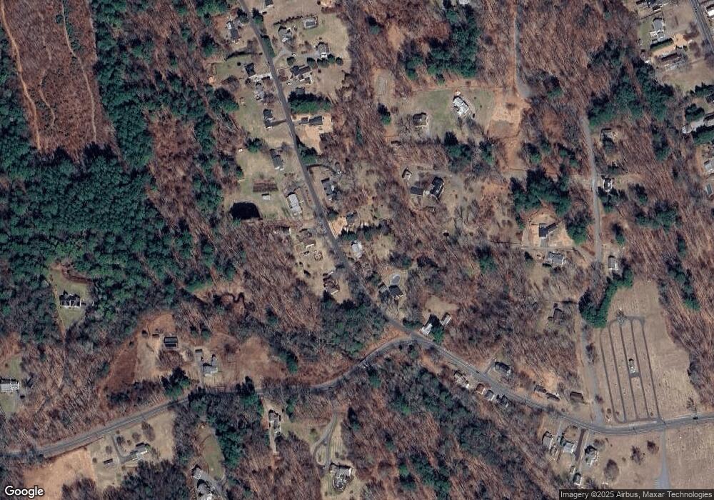 14 Johnnycake Ln, New Hartford, CT 06057 - photo 1