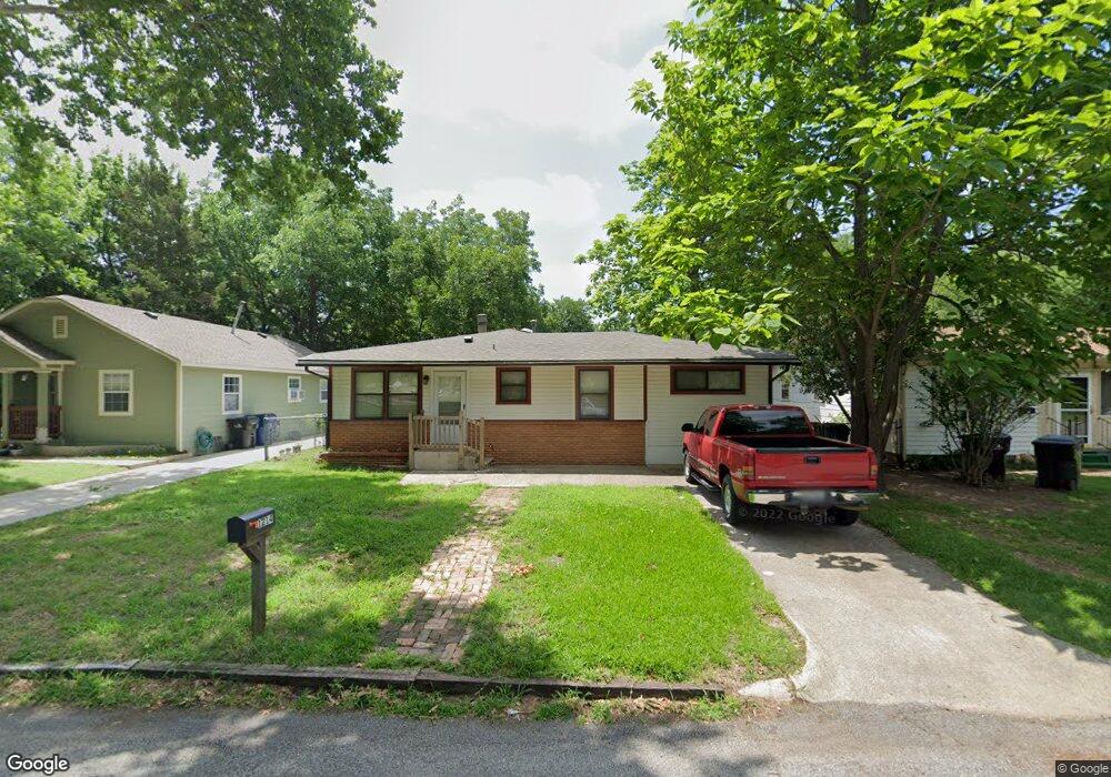 1214 W Day St, Denison, TX 75020 - photo 1