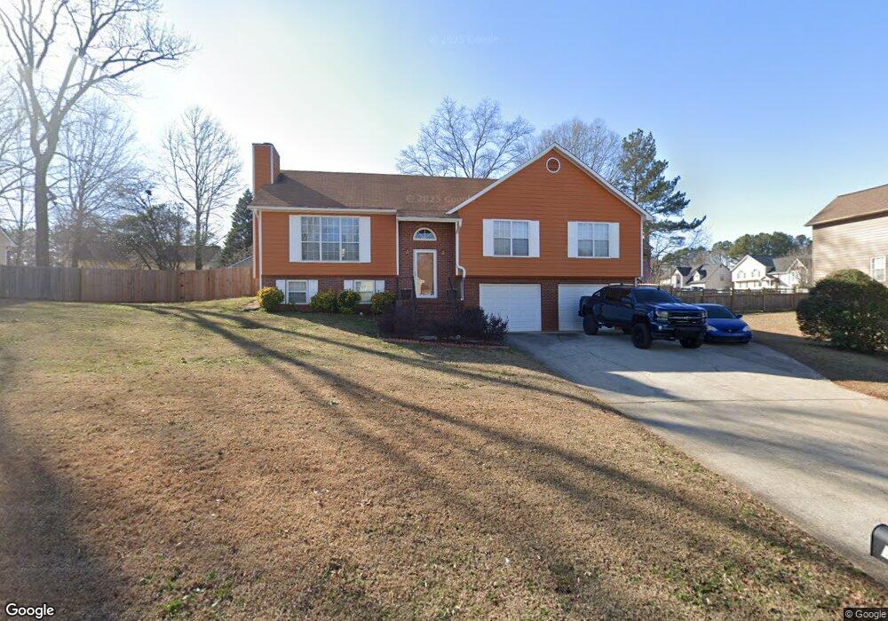 1040 Trestle Dr, Austell, GA 30106 - photo 1