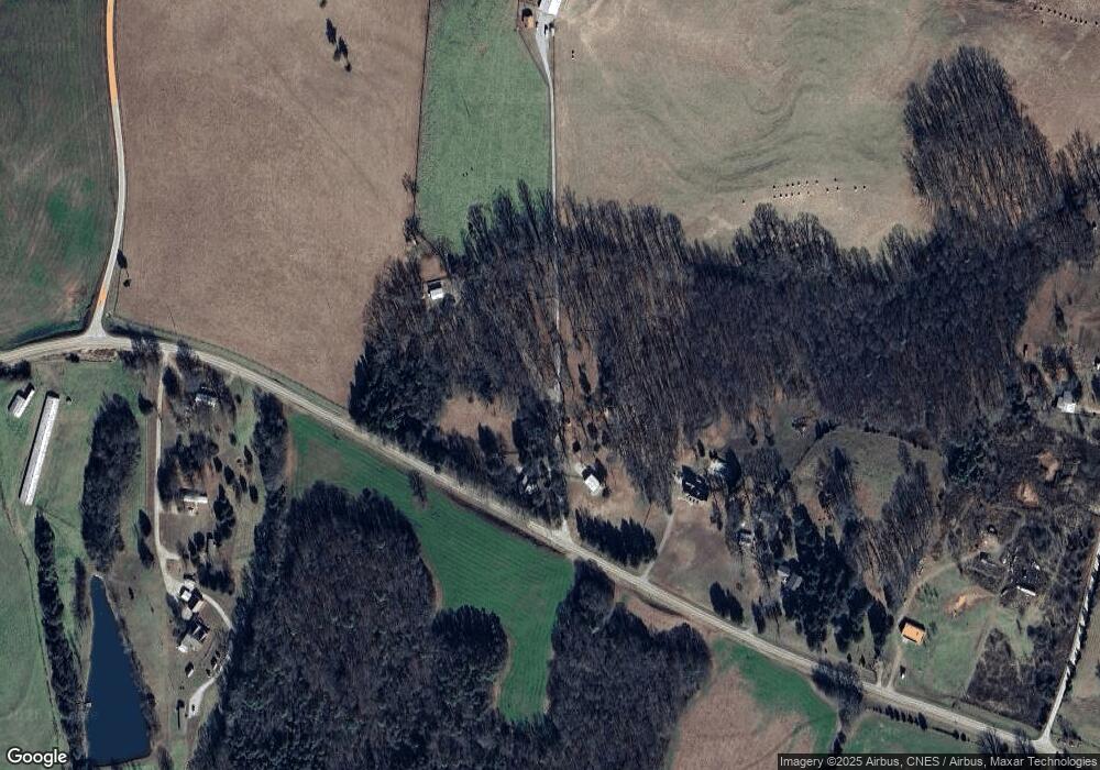 33 Arial Rd, Commerce, GA 30530 - photo 1