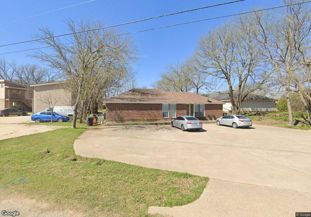 1308 Park Blvd, Cleburne, TX 76033 - photo 1